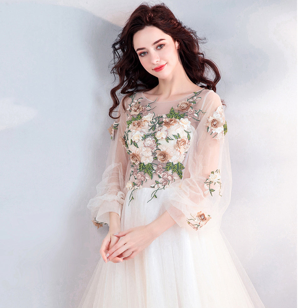 Champagne Bridal French Long-sleeved Wedding Dresses